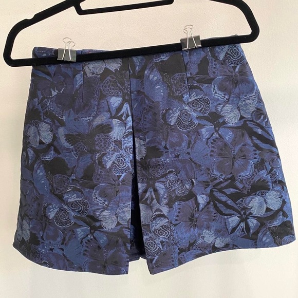 Valentino mini skort - Picture 3 of 4
